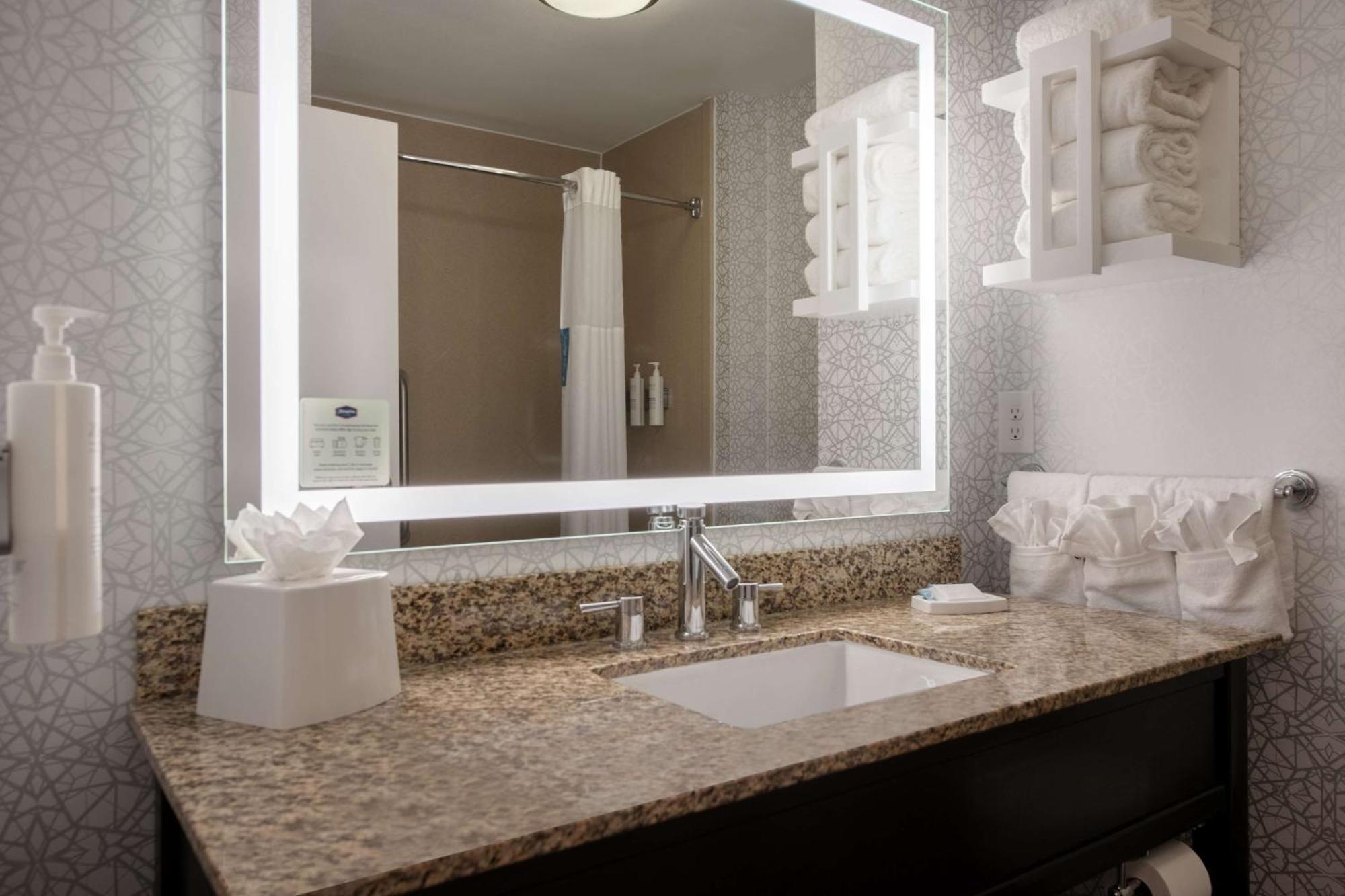 Hampton Inn & Suites Harvey New Orleans Westbank Exteriör bild