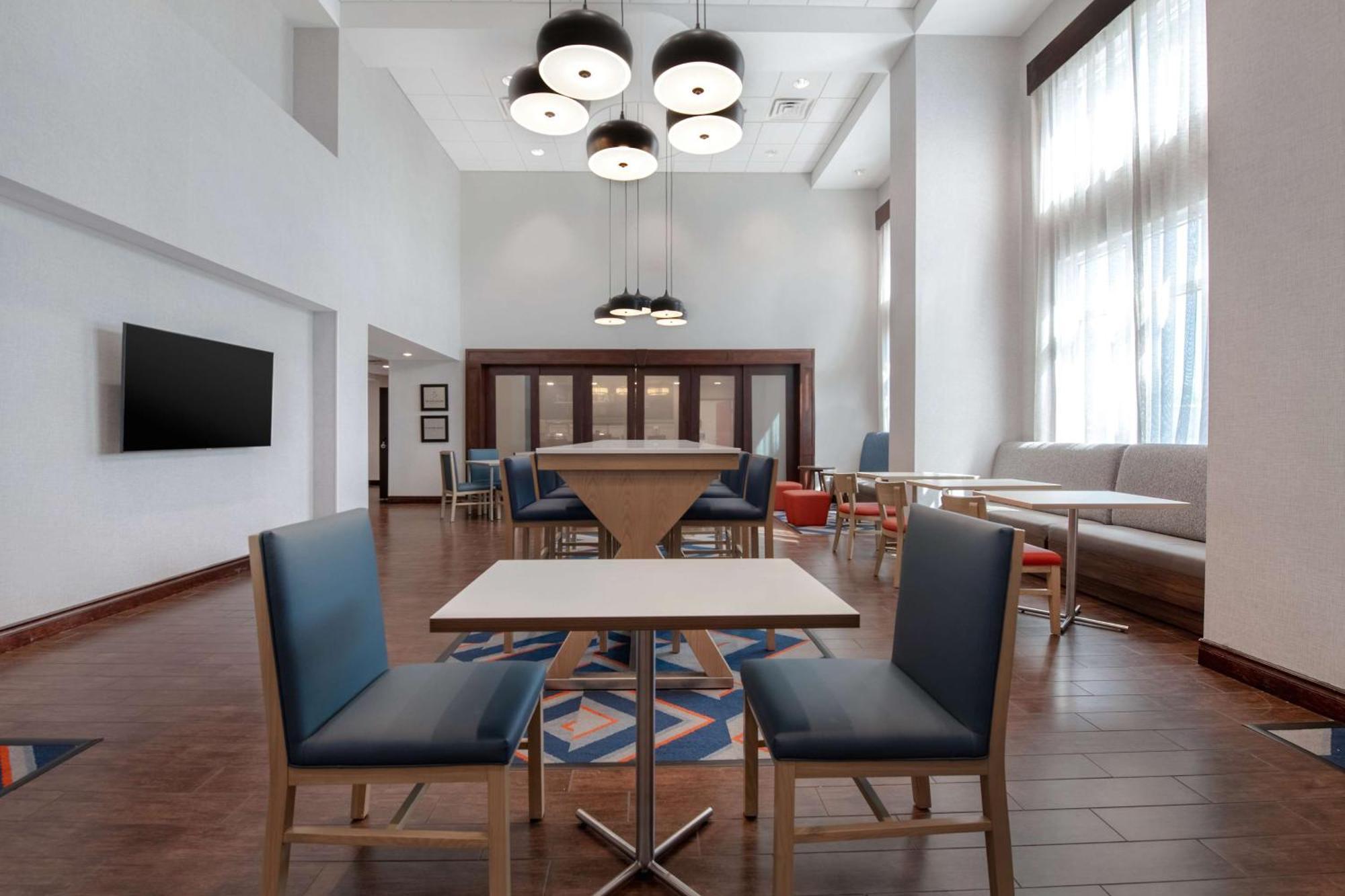 Hampton Inn & Suites Harvey New Orleans Westbank Exteriör bild